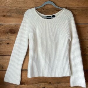 Tailor B.Moss Co angora mix sweater woman’s medium cream